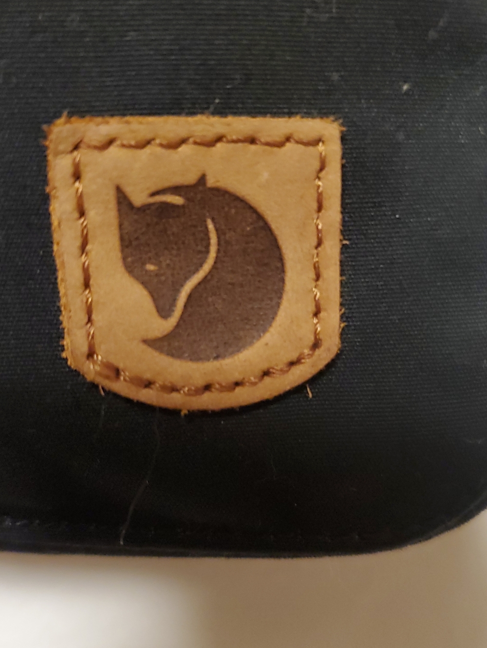 Fjallraven Heavy Canvas Black Crossbody  Bag Adjustable Strap - Picture 2 of 4